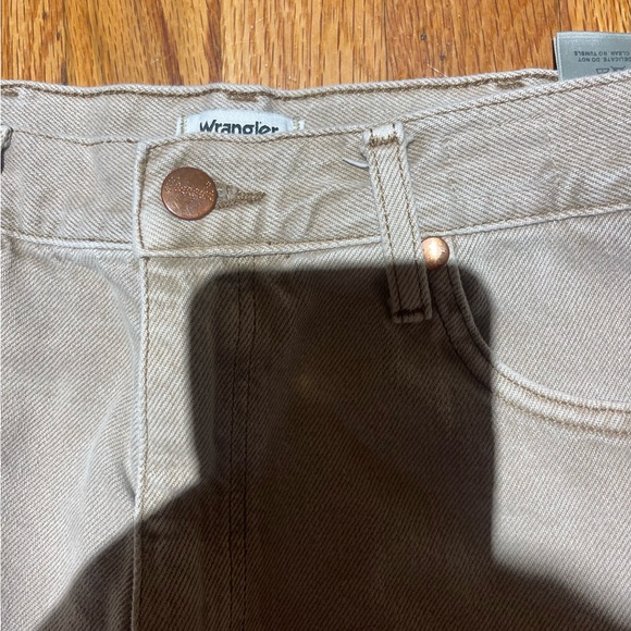 Tan Wrangler Jeans - Picture 3 of 7